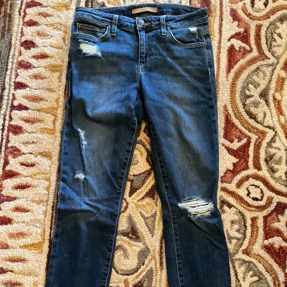 LN Joe’s Jeans Distressed Kimmie Cropped sz. 26